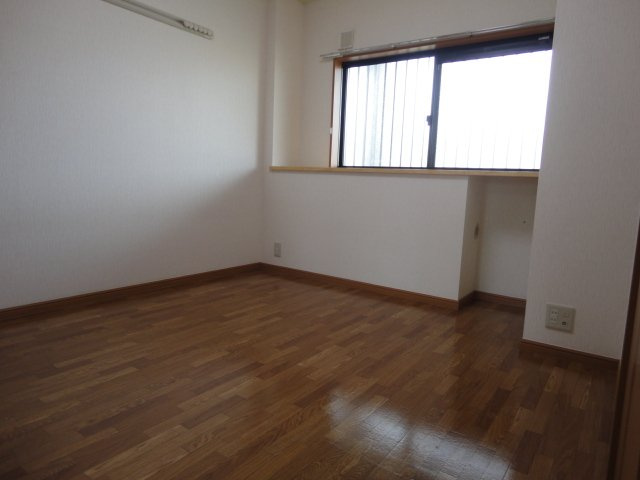 フラワーヒルの内装|洋室（参照）