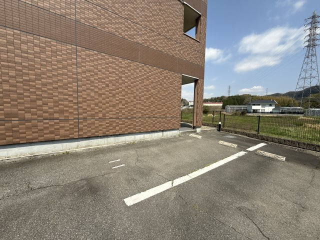 フラワーヒルの駐車場
