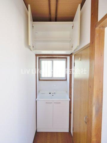 仲町佐野貸家の洗面所