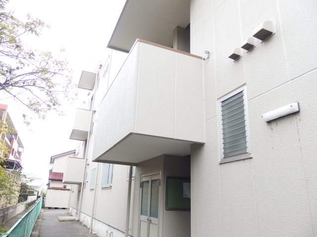 ワンスリーマンションの外観