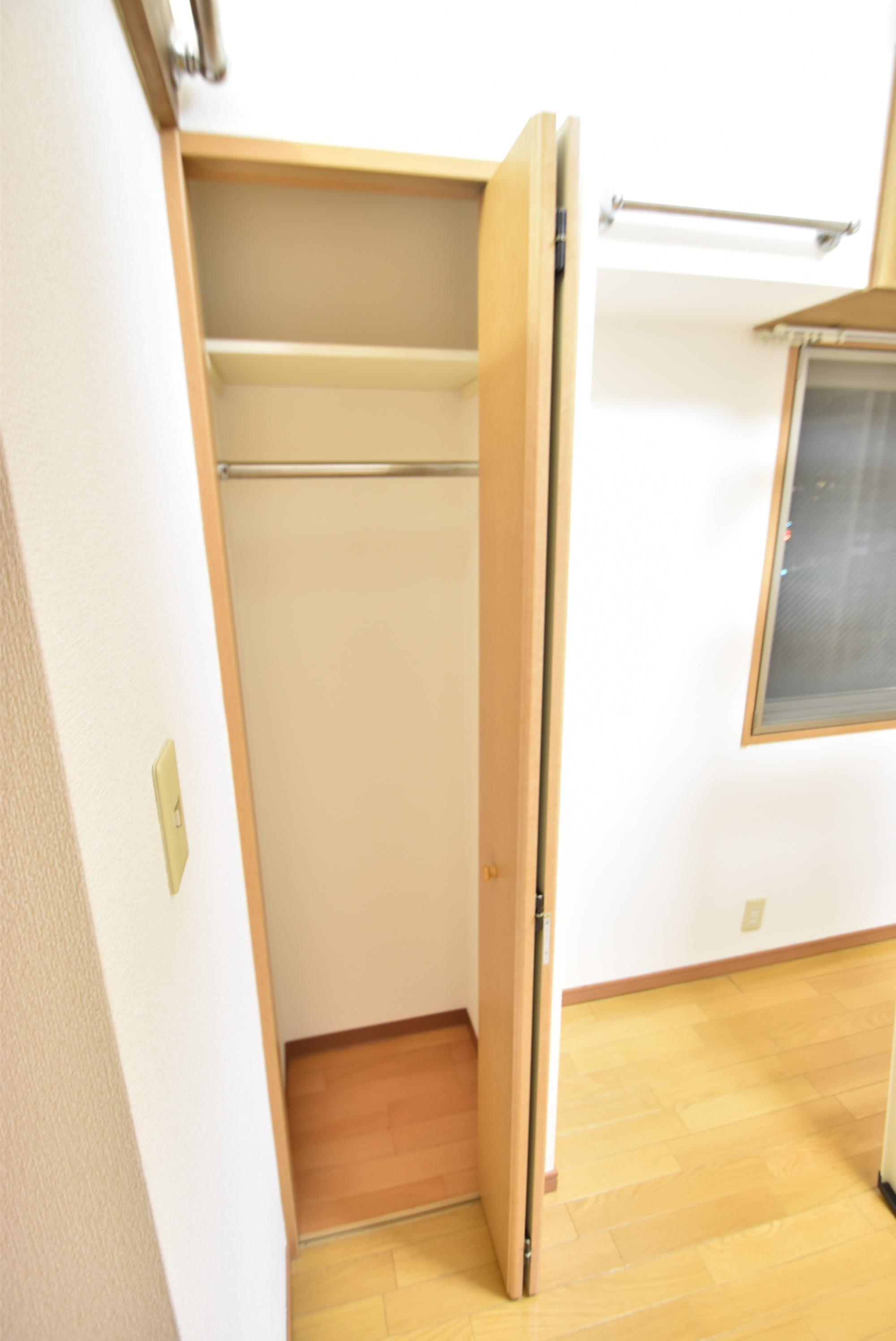 大阪市都島区片町２丁目の賃貸マンションの収納