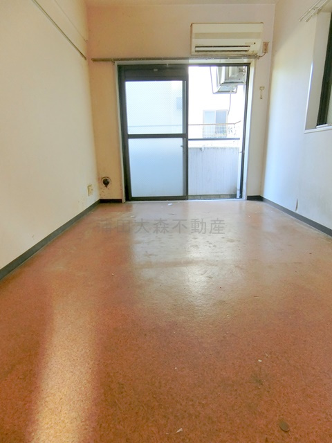 スカイコート蒲田の居間・リビング|洋室