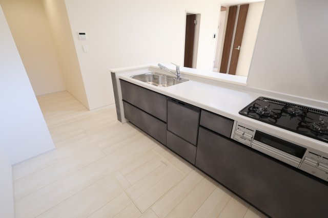 《仲介手数料無料》浦和区皇山町6-9新築一戸建てリーブルガーデンのキッチン