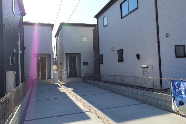 《仲介手数料無料》浦和区皇山町6-9(2号棟)新築一戸建てリーブルガーデン