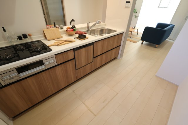 《仲介手数料無料》浦和区皇山町6-9新築一戸建てリーブルガーデンのキッチン