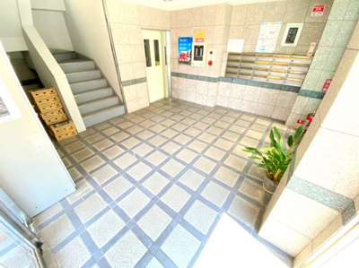 【ロビー】 | エムズ