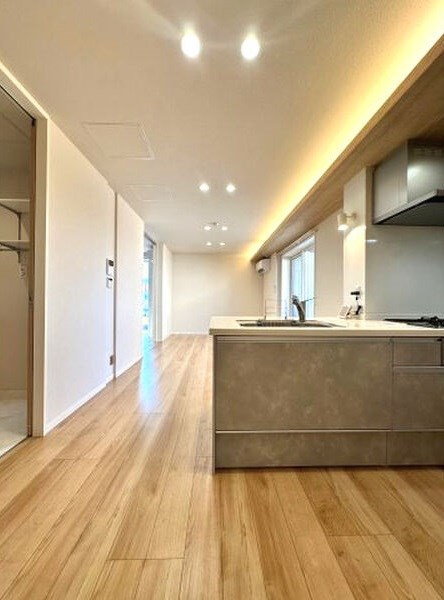 フェリシアガーデンの居間・リビング