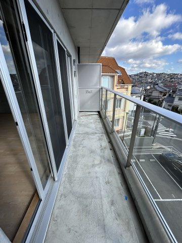 Jackson Street　521のバルコニー|バルコニーからの眺めを楽しみながら食事をしませんか