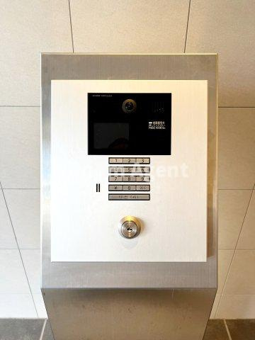 エスリード葵桜通りのエントランス