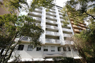 【外観】 | 【上質リノベ】ロッコーマンション京橋川コーポ | 【資料には掲載していない情報】
物件の陽当りや通風・仕様設備やお部屋の大きさの比較、
近隣・周辺環境や街並みなど、資料には掲載していない情報が
現地にはたくさんあります。是非ご確認ください。