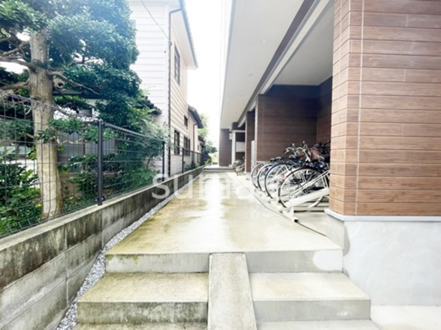 リブリ・イレブンのエントランス|エントランス☆