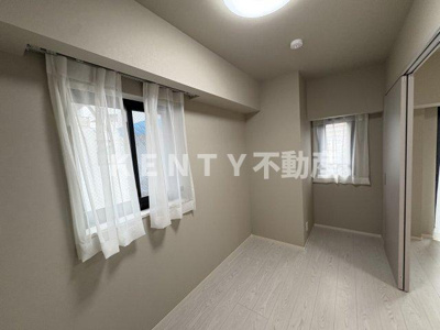【寝室】 | プライムガーデン大森 | 開放的な寝室です