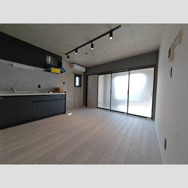 Amirl Premier ShinsakaeⅡ　※1月完成予定の居間・リビング|室内イメージ（同シリーズ内装写真）