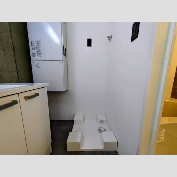 Amirl Premier ShinsakaeⅡ　※1月完成予定の洗面所|室内イメージ（同シリーズ内装写真）