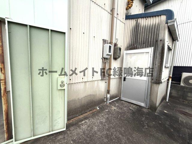相川倉庫(P4台駐車可)の外観