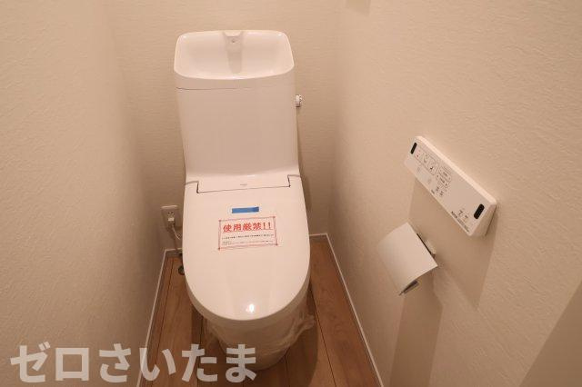 《仲介手数料無料》南区神明２丁目1-11(全1戸)新築一戸建てKEIAI GRACEのトイレ