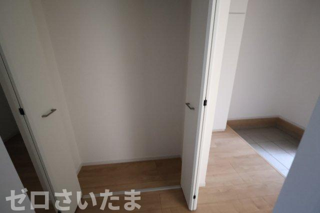 《仲介手数料無料》南区神明２丁目1-11(全1戸)新築一戸建てKEIAI GRACEの収納