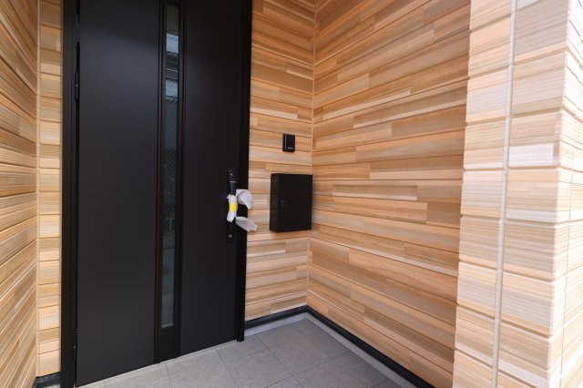 《仲介手数料無料》南区神明２丁目1-11(全1戸)新築一戸建てKEIAI GRACEの玄関