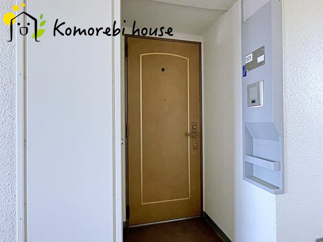 北鴻巣パーク・ホームズの玄関|毎日通る玄関はこちらです