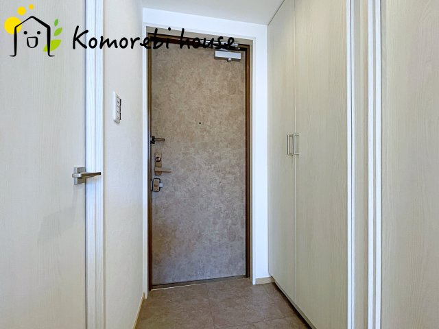 北鴻巣パーク・ホームズの玄関|きれいな玄関です