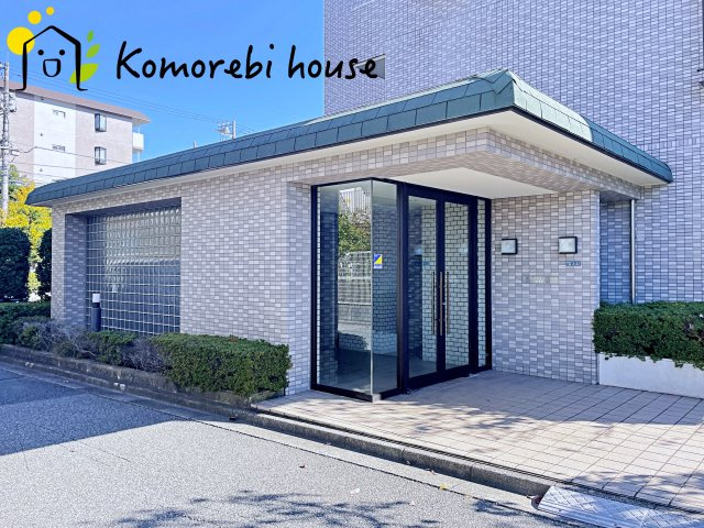 北鴻巣パーク・ホームズのエントランス|毎日通るエントランスはこのようになっています