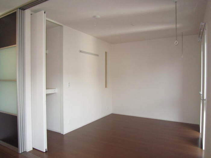 ヴェローナ　Bの洋室