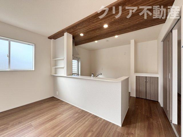 【居間・リビング】 | 藤岡市下栗須1号棟