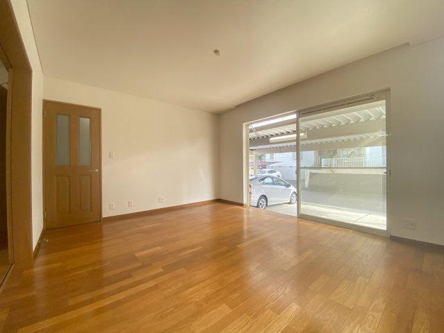 【居間・リビング】