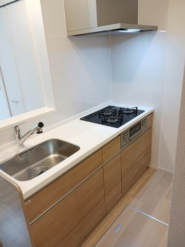 Ｗｅｓｔ　Ｒｉｖｅｒ　Ⅱのキッチン|コンパクトなキッチンで掃除もラクラク