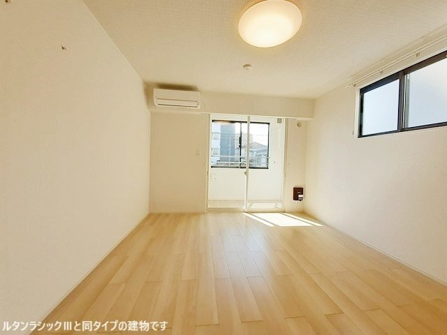 シャンス　トロワの居間・リビング|リビングです