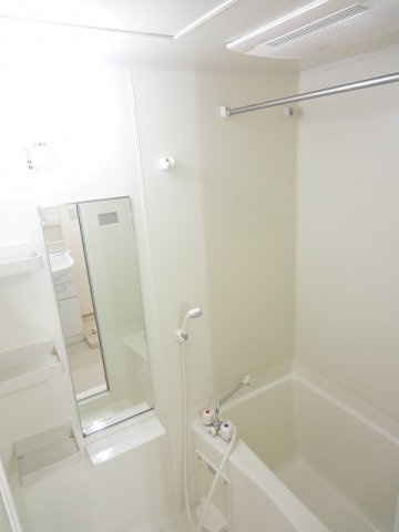 グランジュネッスの浴室|日々の疲れを癒すお風呂付です