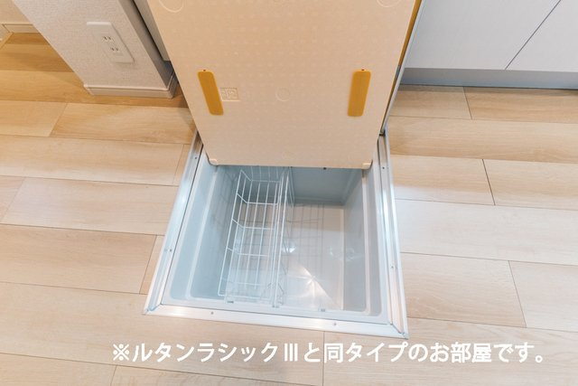 シャンス　トロワの収納|小物を収納するのに便利です