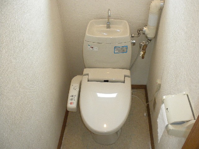 コーポ・サンライトBのトイレ|ｳｫｼｭﾚｯﾄﾄｲﾚ
