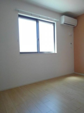 くりの木の寝室