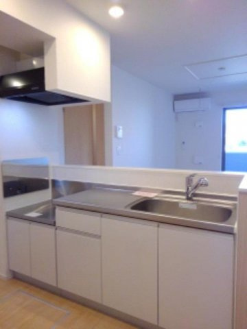 くりの木のキッチン