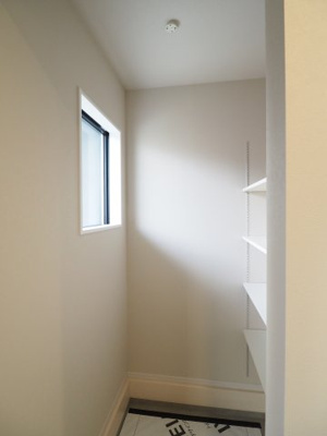 【玄関】 | LIGARE　松川町３期　１号棟