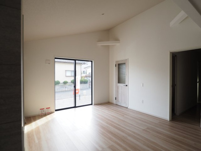 【居間・リビング】 | LIGARE　松川町３期　１号棟