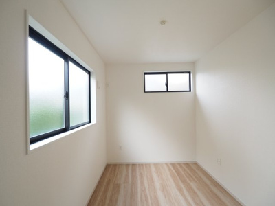 【洋室】 | LIGARE　松川町３期　１号棟