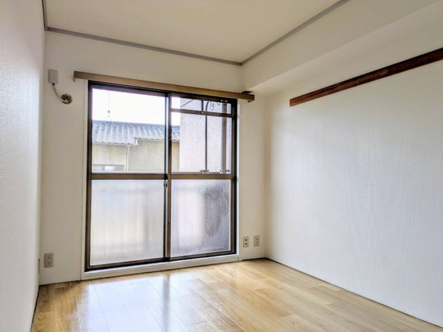 セザール春日部の洋室