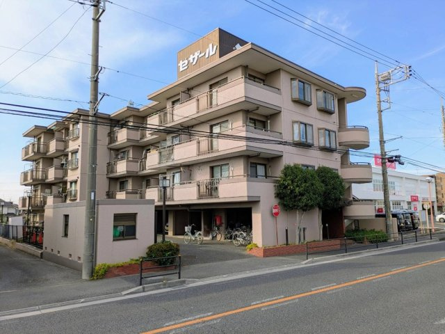 セザール春日部の画像