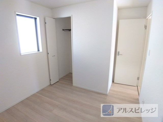 新築/新座市馬場3丁目　第21全２棟の洋室