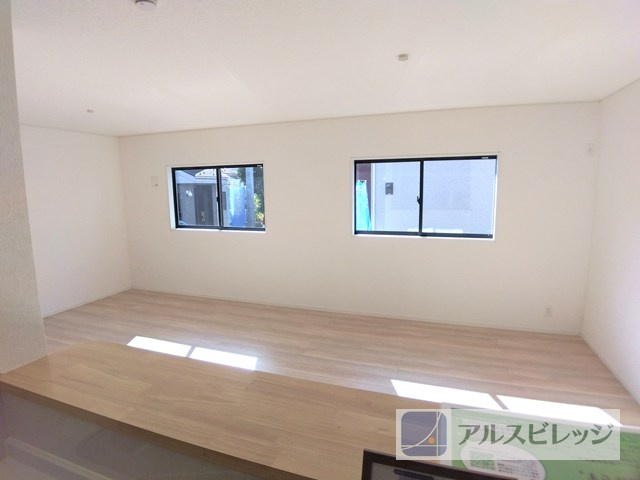 新築/新座市馬場3丁目　第21全２棟の洋室