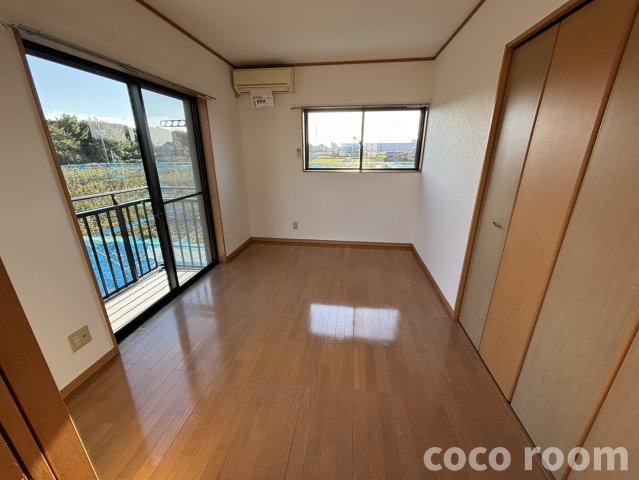 ストリームⅡの洋室