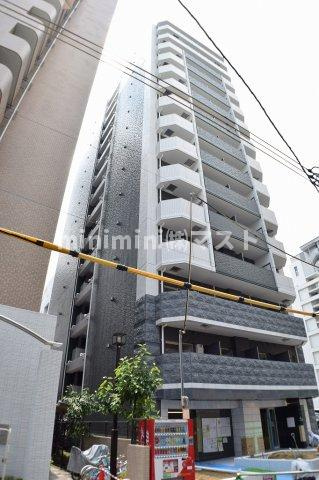 プレサンス江戸堀の外観