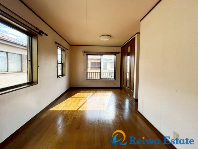 中古戸建　茅ヶ崎市中島の洋室