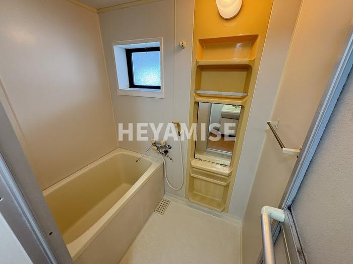 サンライトもとがまの浴室