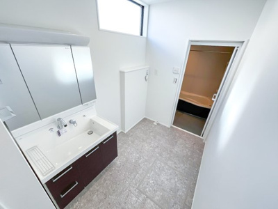 【独立洗面台】 | 三重郡川越町大字南福崎《6号棟》