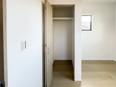 【洋室】 | 三重郡川越町大字南福崎《7号棟》