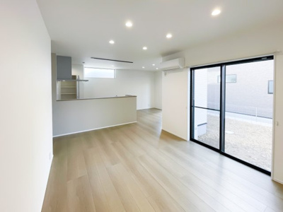 【居間・リビング】 | 三重郡川越町大字南福崎《7号棟》