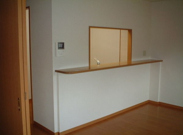 オアシス荒池の居間・リビング